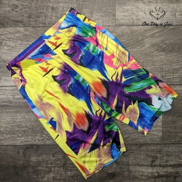 Amzbrly Colorful Abstract Stretchy Shorts Size XS - Picture 1 of 4